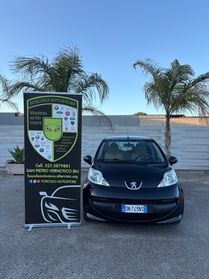 Peugeot 107 1.0 benzina 5p. In perfette condizioni