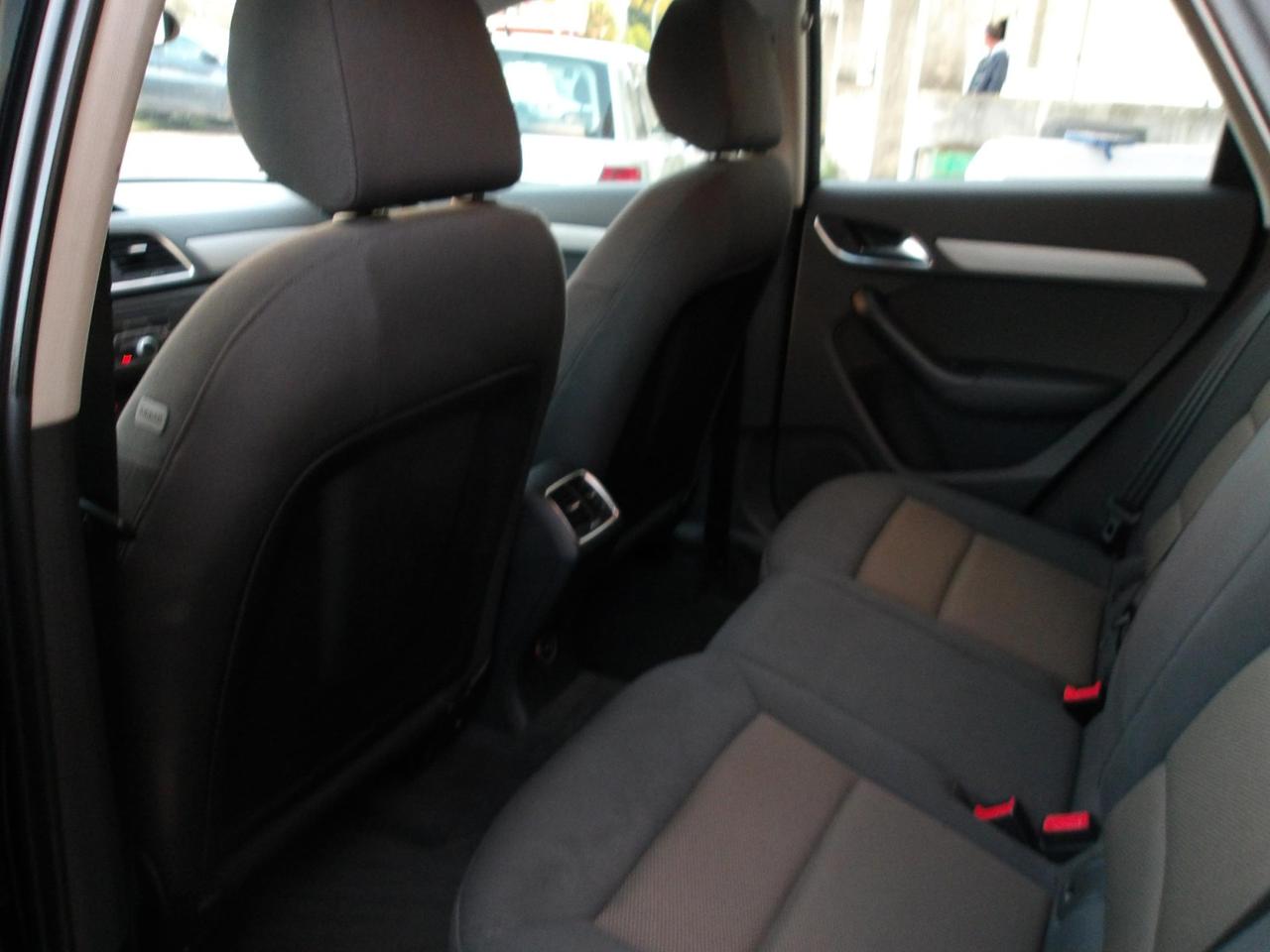 Audi Q3 2.0 tdi Advanced 140cv