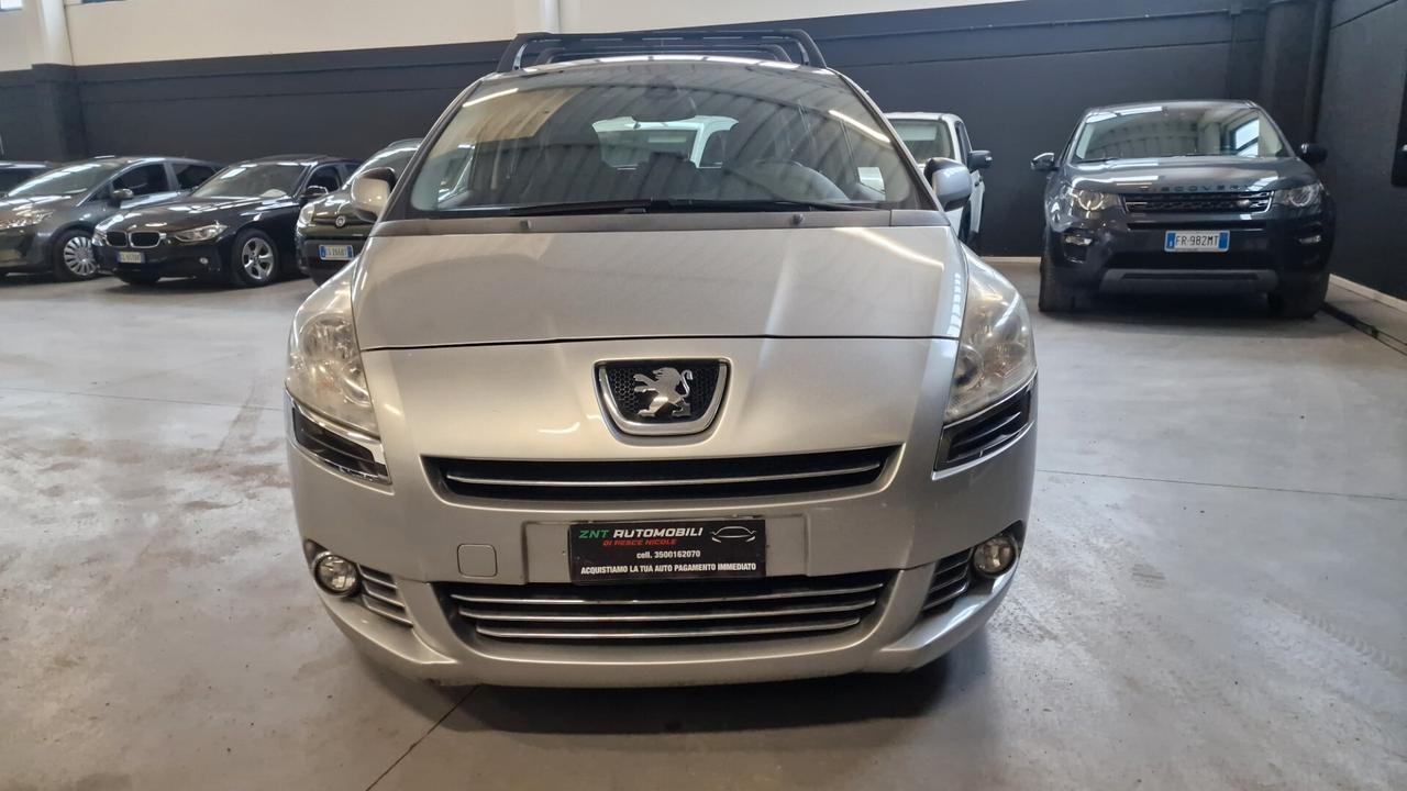 Peugeot 5008 1.6 HDi 112CV Allure