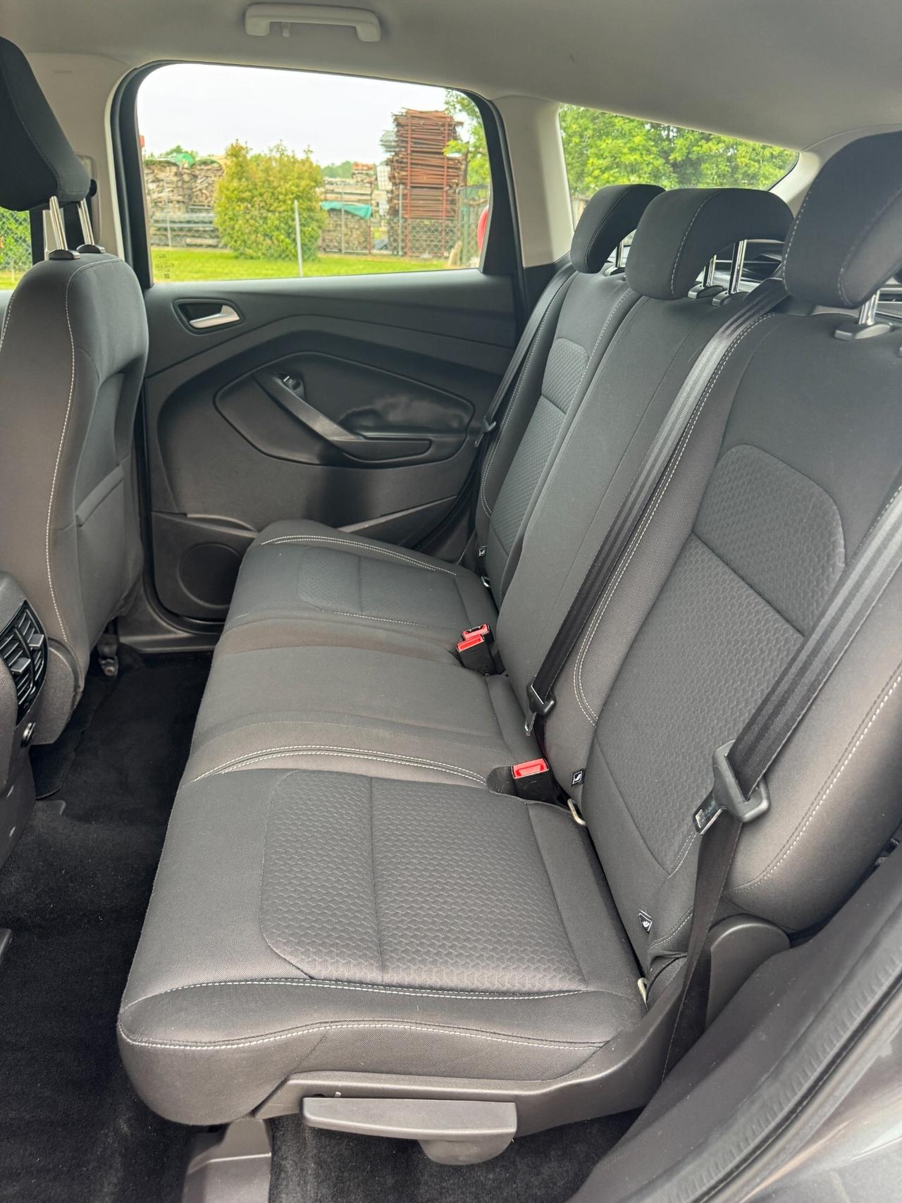 Ford Kuga 2.0 150cv Gancio Traino