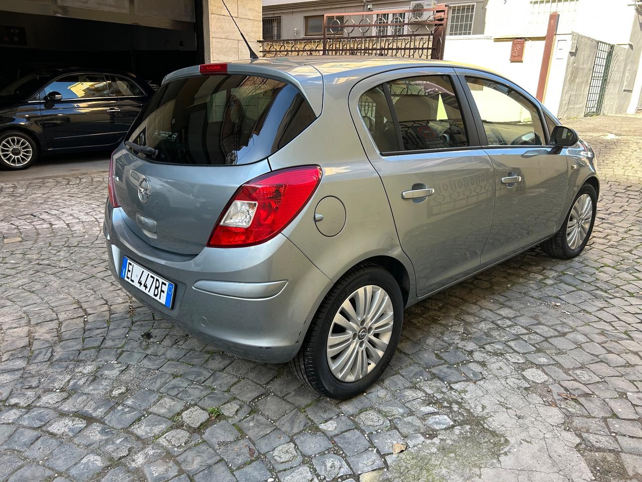 Opel Corsa 1.2 5 porte Elective