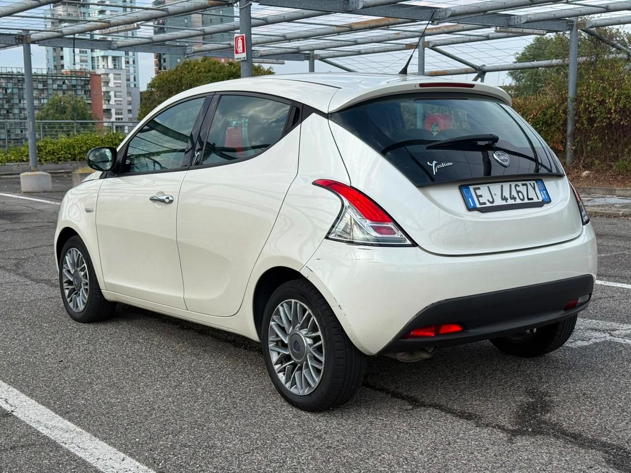 Lancia Ypsilon 1.2 69 CV Platinum