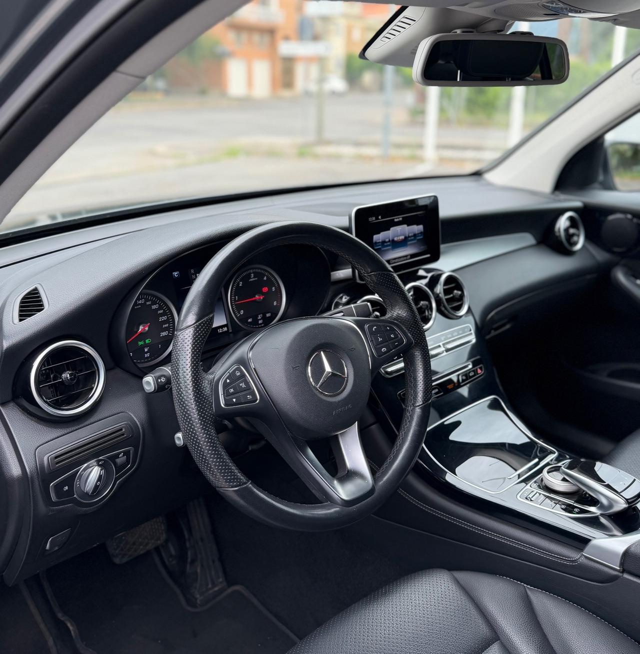 Mercedes-benz GLC 220 d 4Matic Business