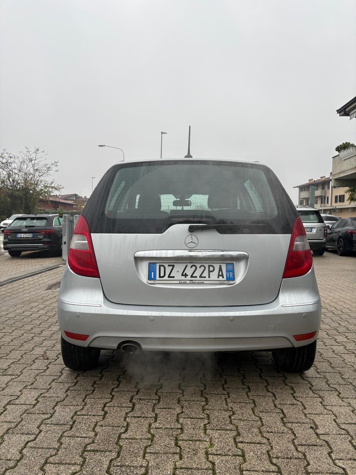 Mercedes-benz A 150 BlueEFFICIENCY Avantgarde