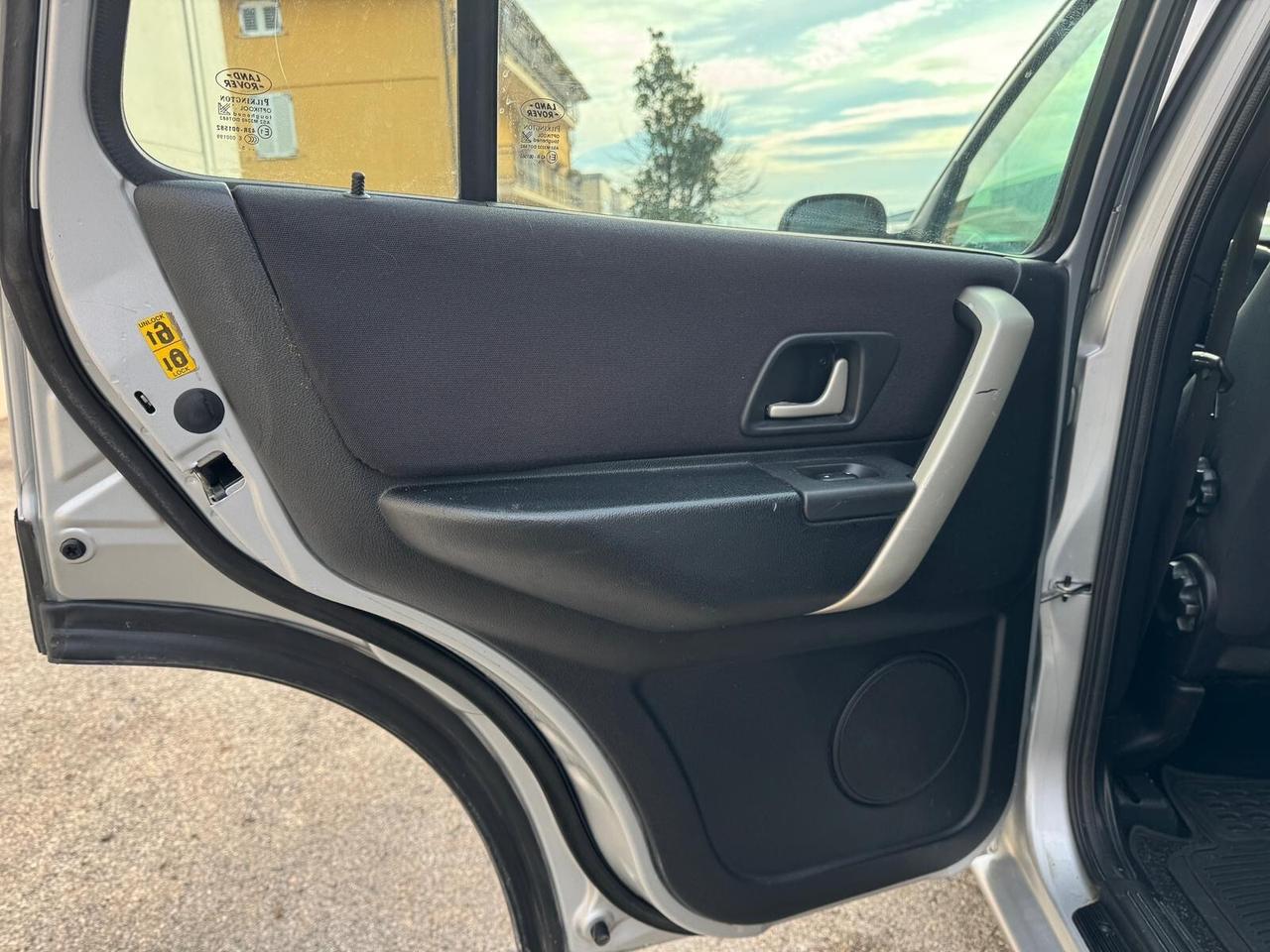 FIAT PANDA 0.9 B-met + LAND ROVER FREELANDER