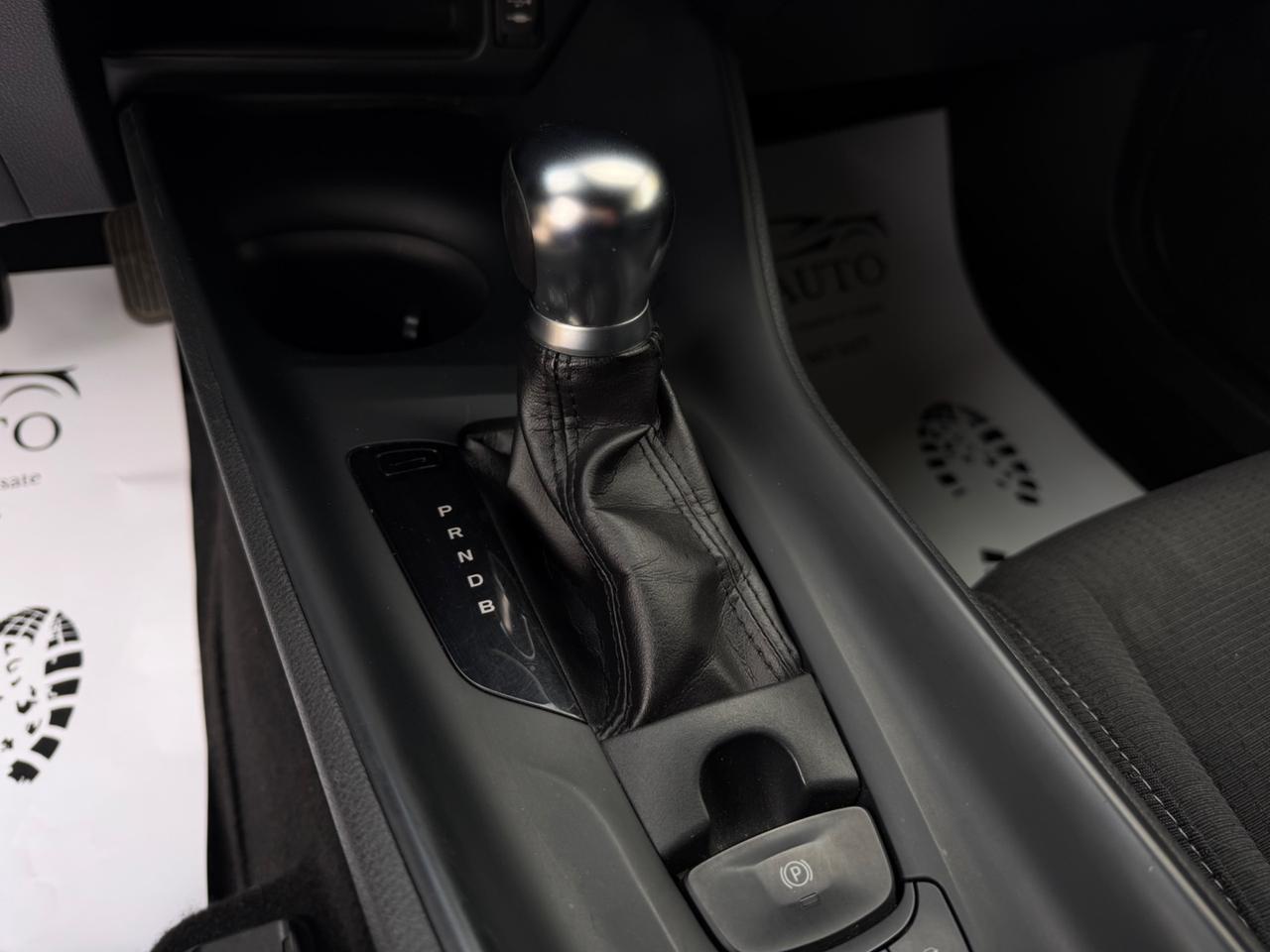 Toyota C-HR 1.8 Hybrid E-CVT Business OK Neopatentati