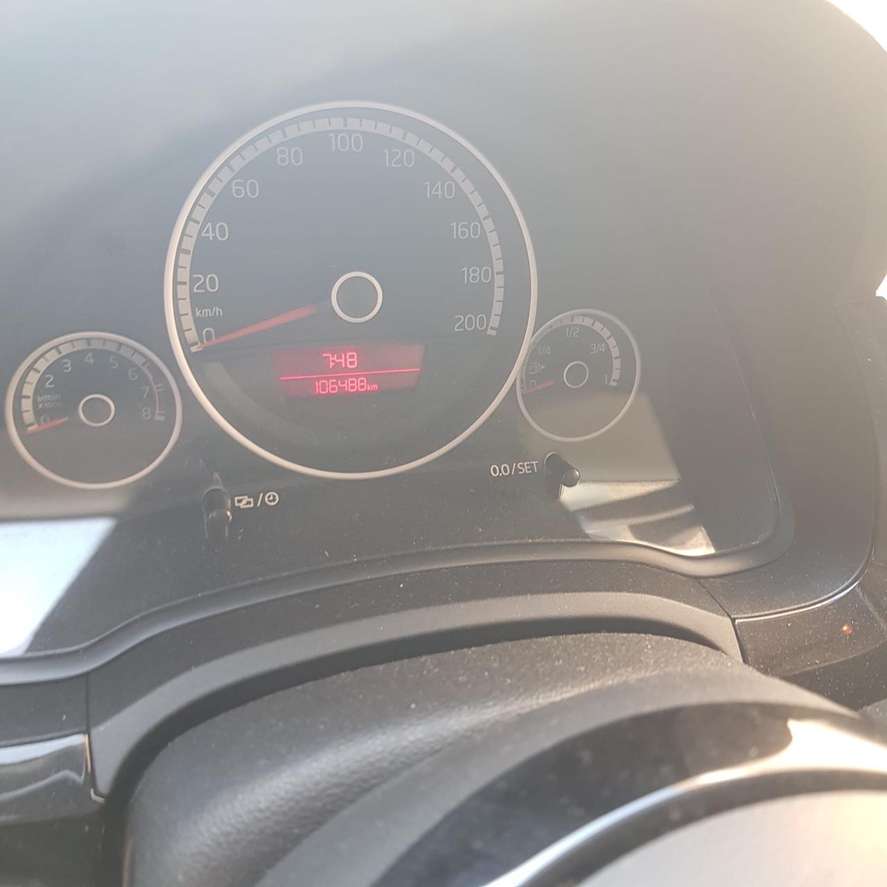Volkswagen up! 1.0 5p. move up!