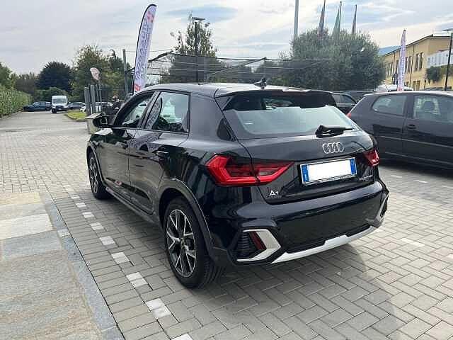 Audi A1 citycarver 30 TFSI S tronic Admired