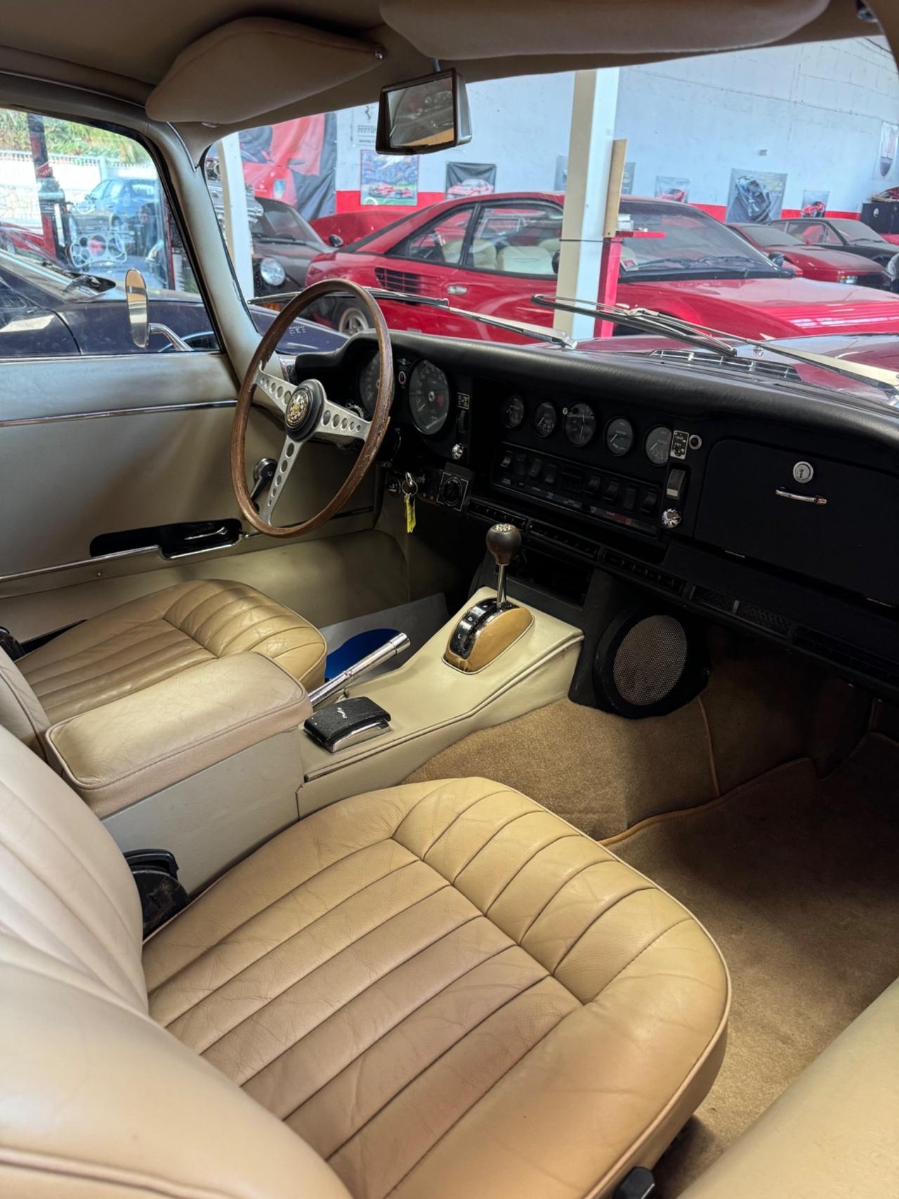 Jaguar E-Type 4.2 Coupe PERMUTE