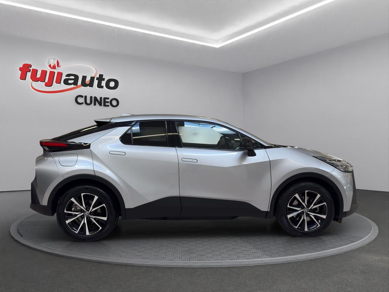 Toyota C-HR 2.0 phev Trend eco fwd e-cvt