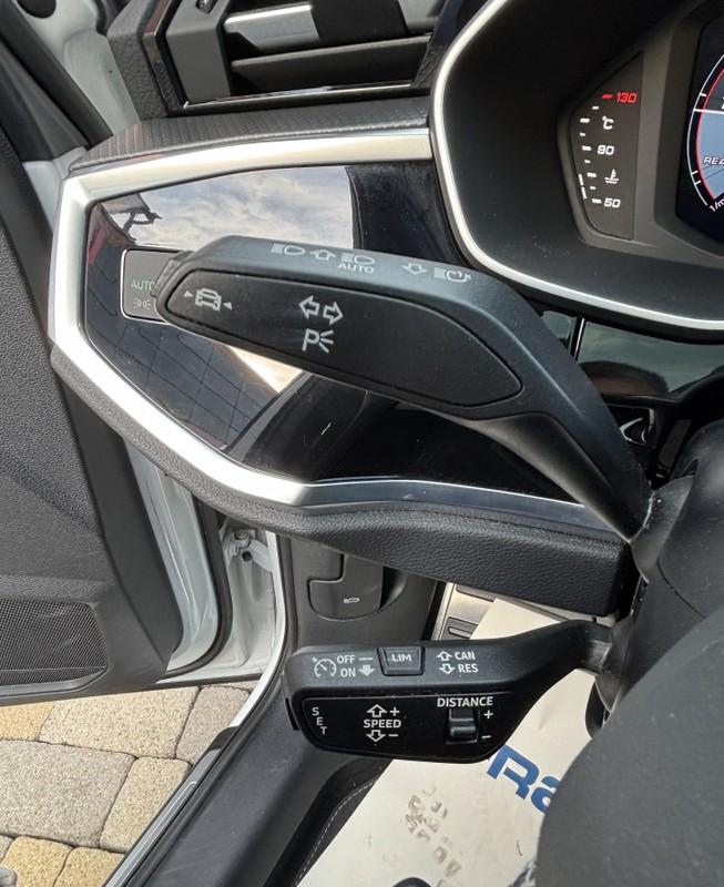 Audi Q3 Sportback 35 2.0 tdi S line edition s-tronic FULL LED-PHONE APPS-20"