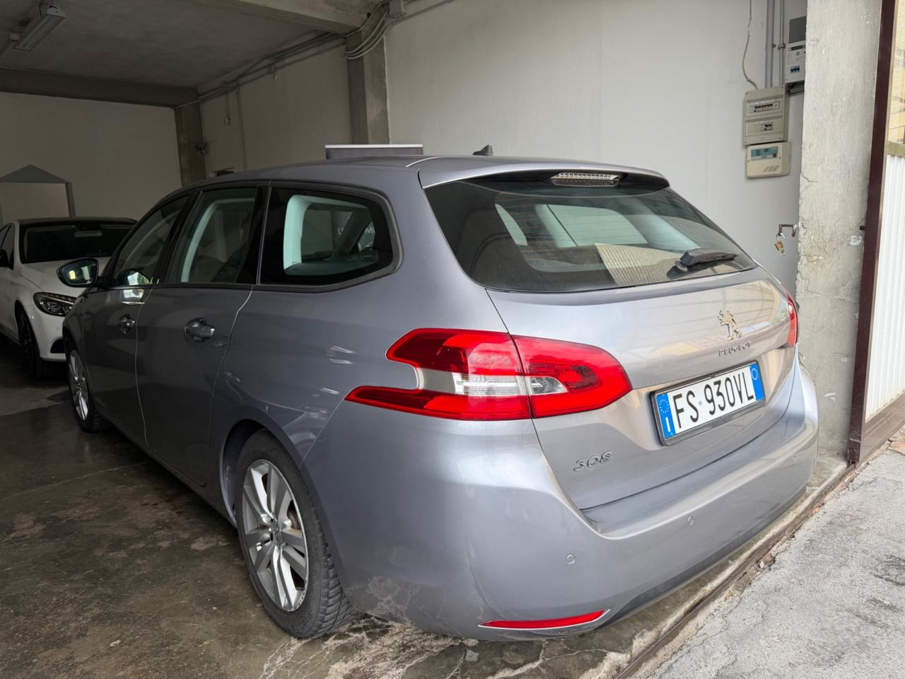 Peugeot 308 BlueHDi 130 S&S SW Active