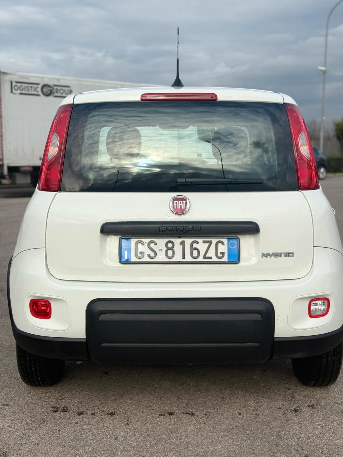 Fiat Panda 1.0 Hybrid 2024 iva esposta