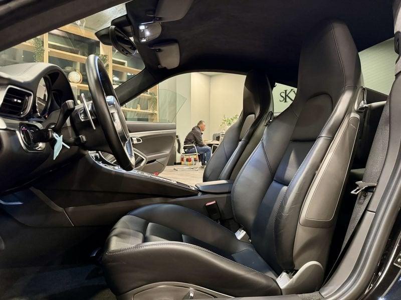 Porsche 911 911 3.8 Carrera 4S Coupé PDK