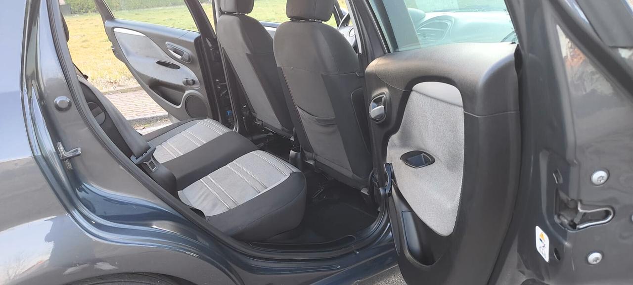 Fiat Punto Evo 1.3 Mjt 95 CV DPF 5 porte S&S Emotion