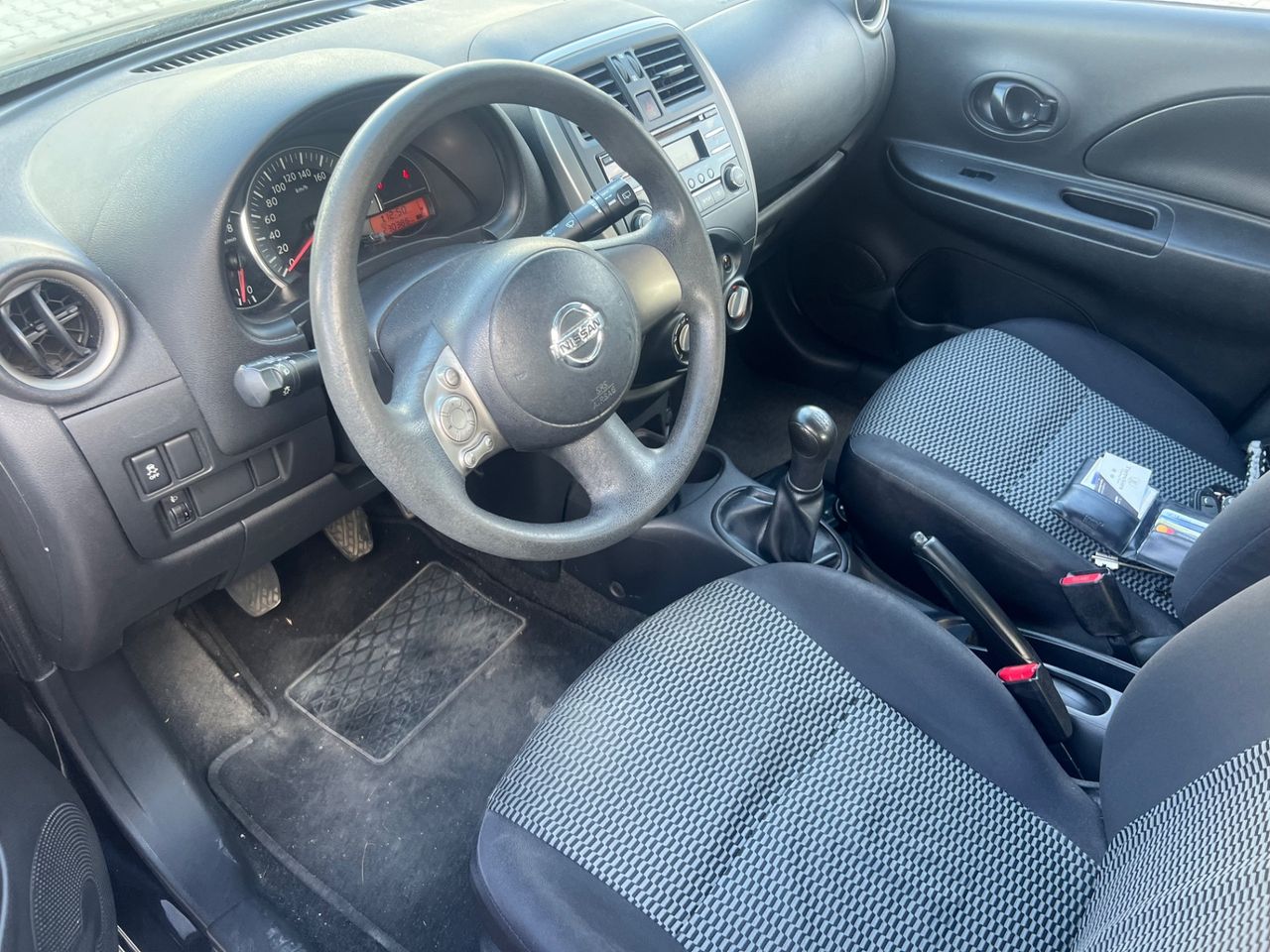 Nissan Micra 2013 photo 5