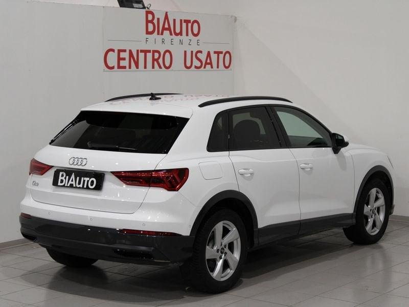 Audi Q3 35 TFSI Business Advanced