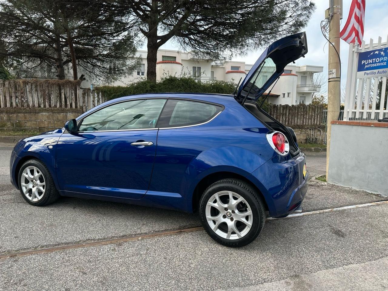 Alfa Romeo MiTo 1.4 78 CV Distinctive Sport Pack