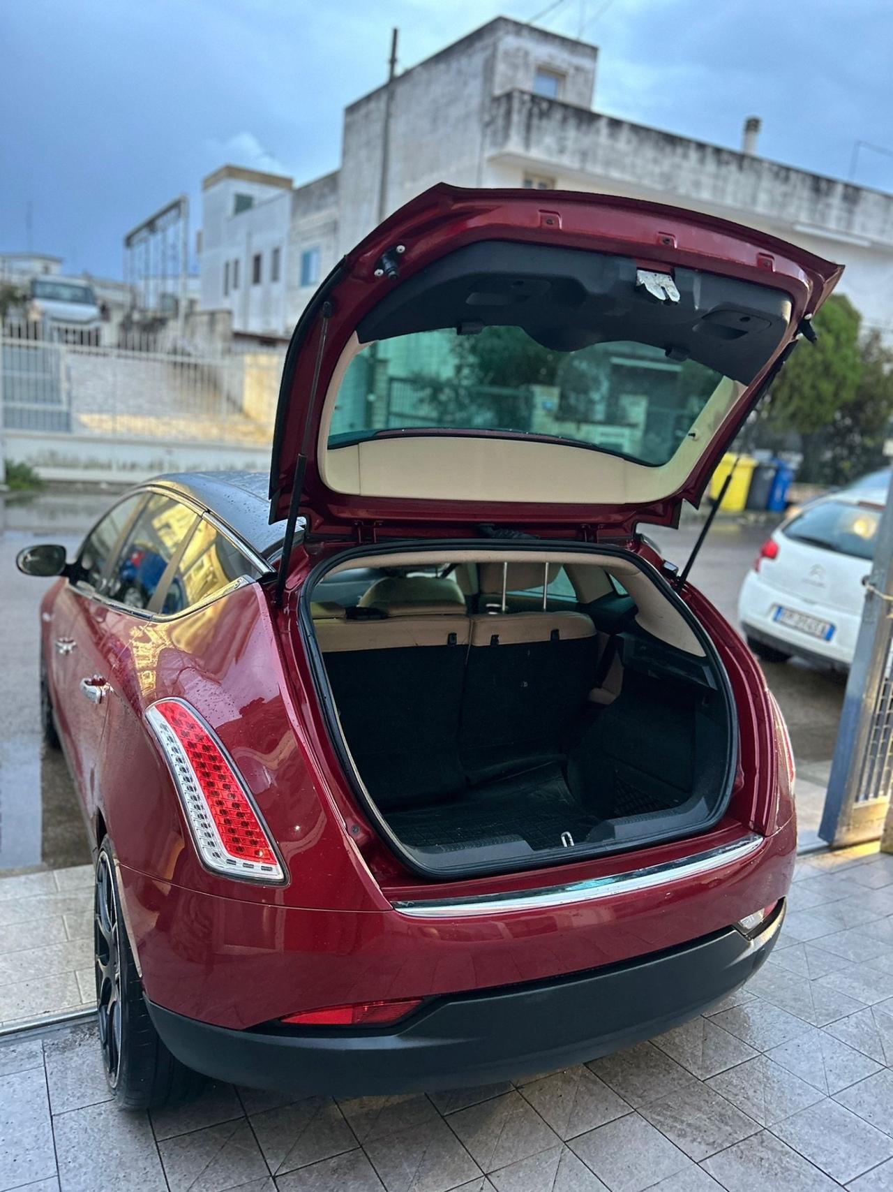 Lancia Delta 1.6 MJT -2011