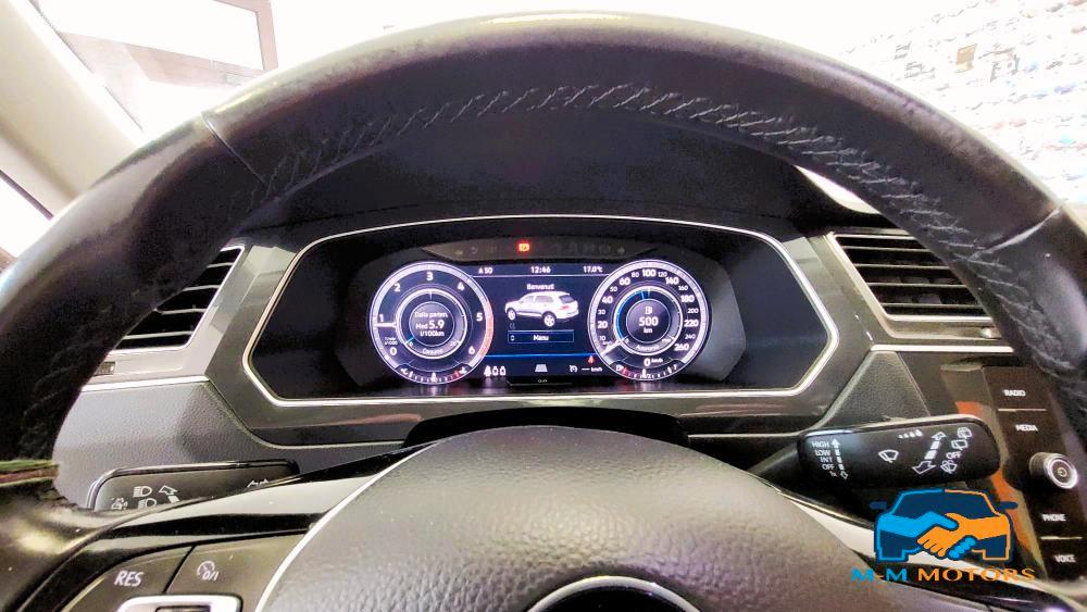 VOLKSWAGEN Tiguan 1.6 TDI SCR Sport BlueMotion Technology