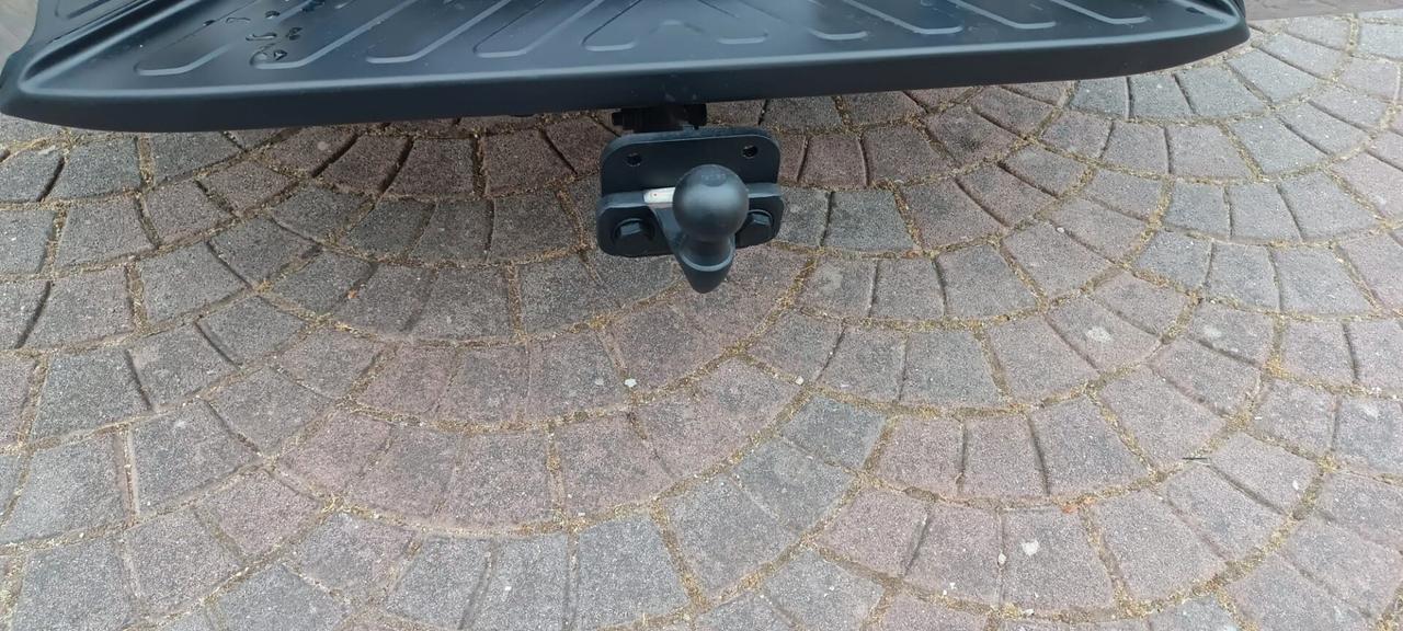 Nissan Navara 2.5 dCi 190CV 4 porte Double Cab LE
