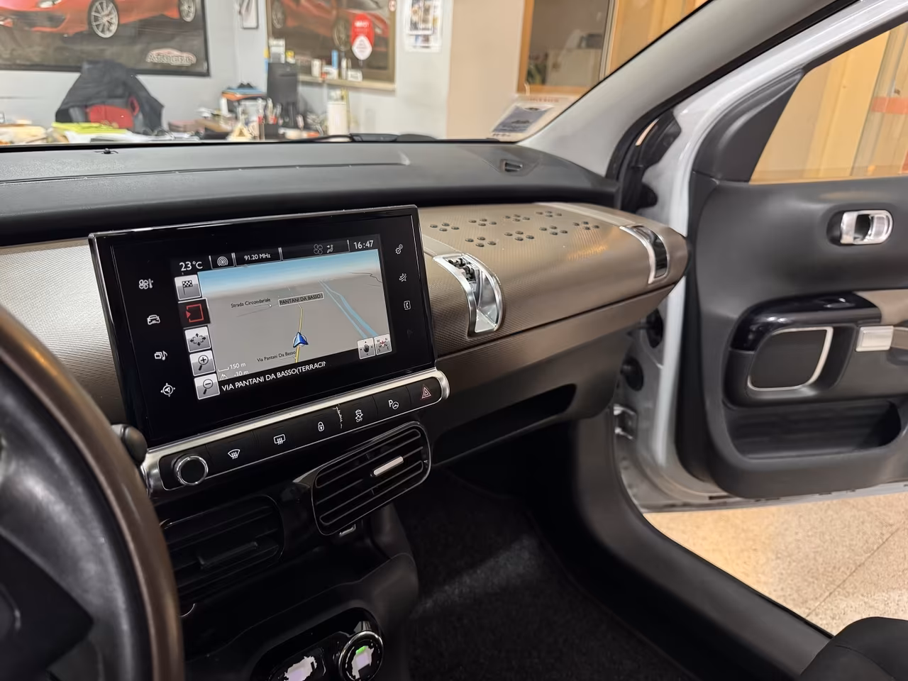 Citroen C4 cactus 1.2 Autom. cv. Tetto-Navigat.