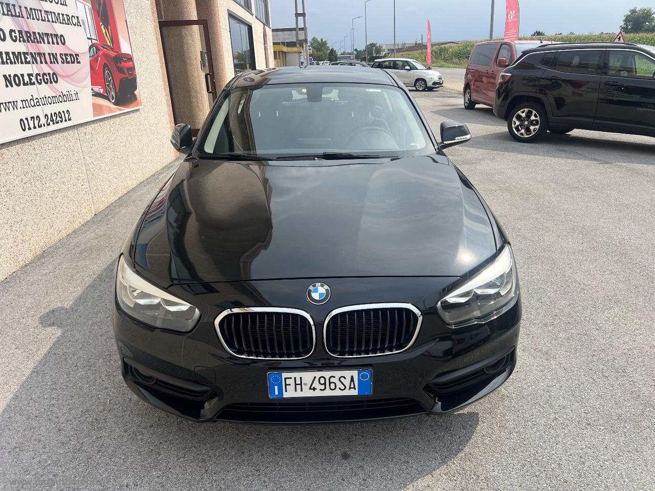 BMW 118d 5p. Business AUTOMATICO NAVIGATORE