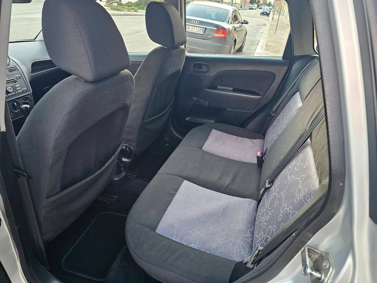 FORD FIESTA 1.4 TDCI 68CV TITANIUM