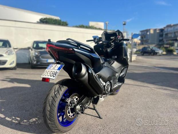 YAMAHA T-Max 560 sport con soli 4Mila km 0 SINIS