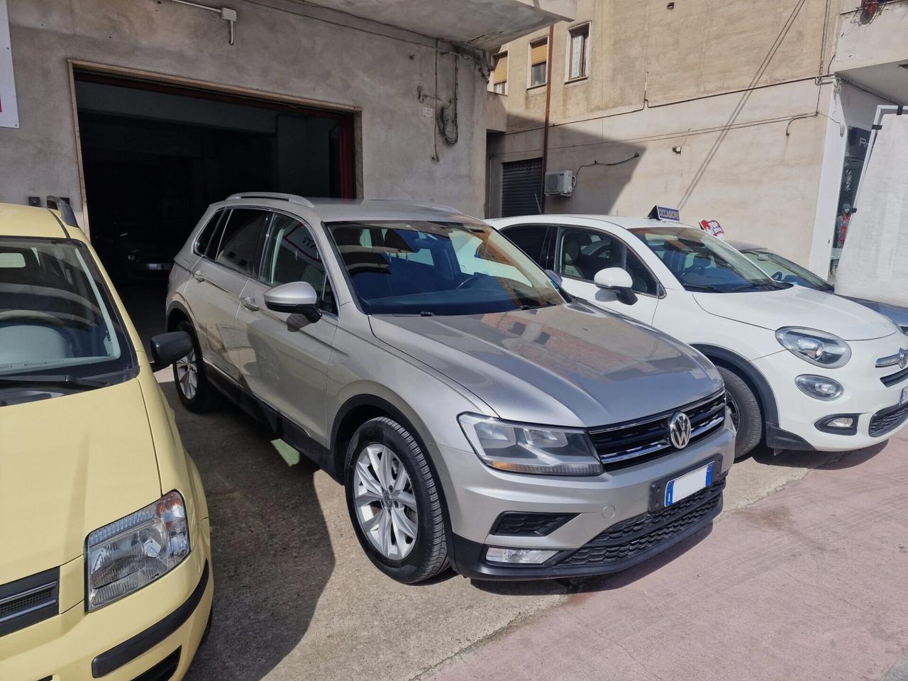 VW TIGUAN 2.0 TDI Bluemotion 150cv Business – 11/2016