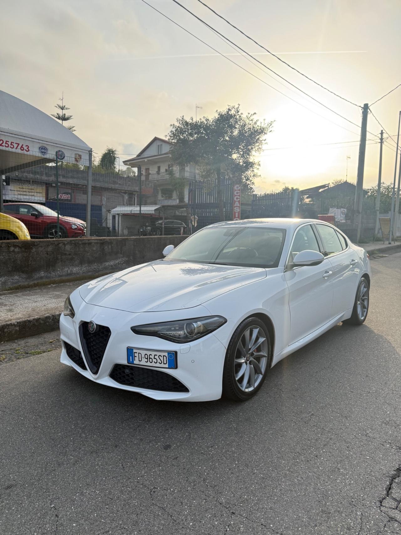 Alfa Romeo Giulia 2.2 Turbodiesel 150 CV Super