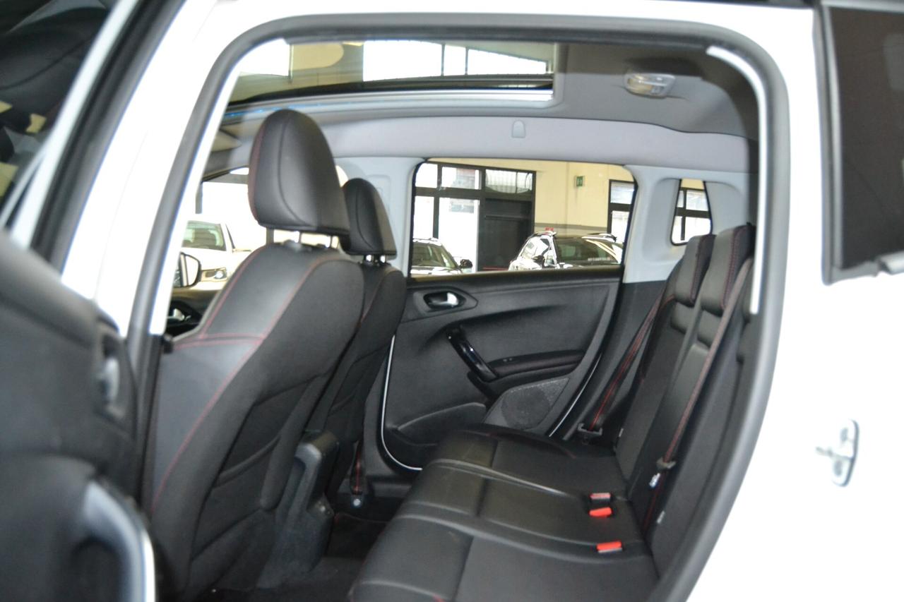 Peugeot 2008 BlueHDi 120 GT-Line Navi/Tetto