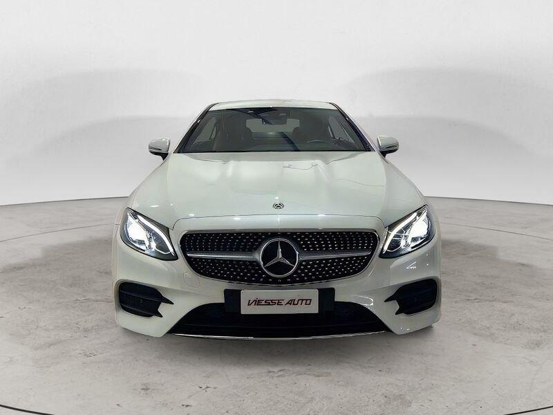 Mercedes-Benz Classe E Cpé E 220 d 4Matic Premium Plus