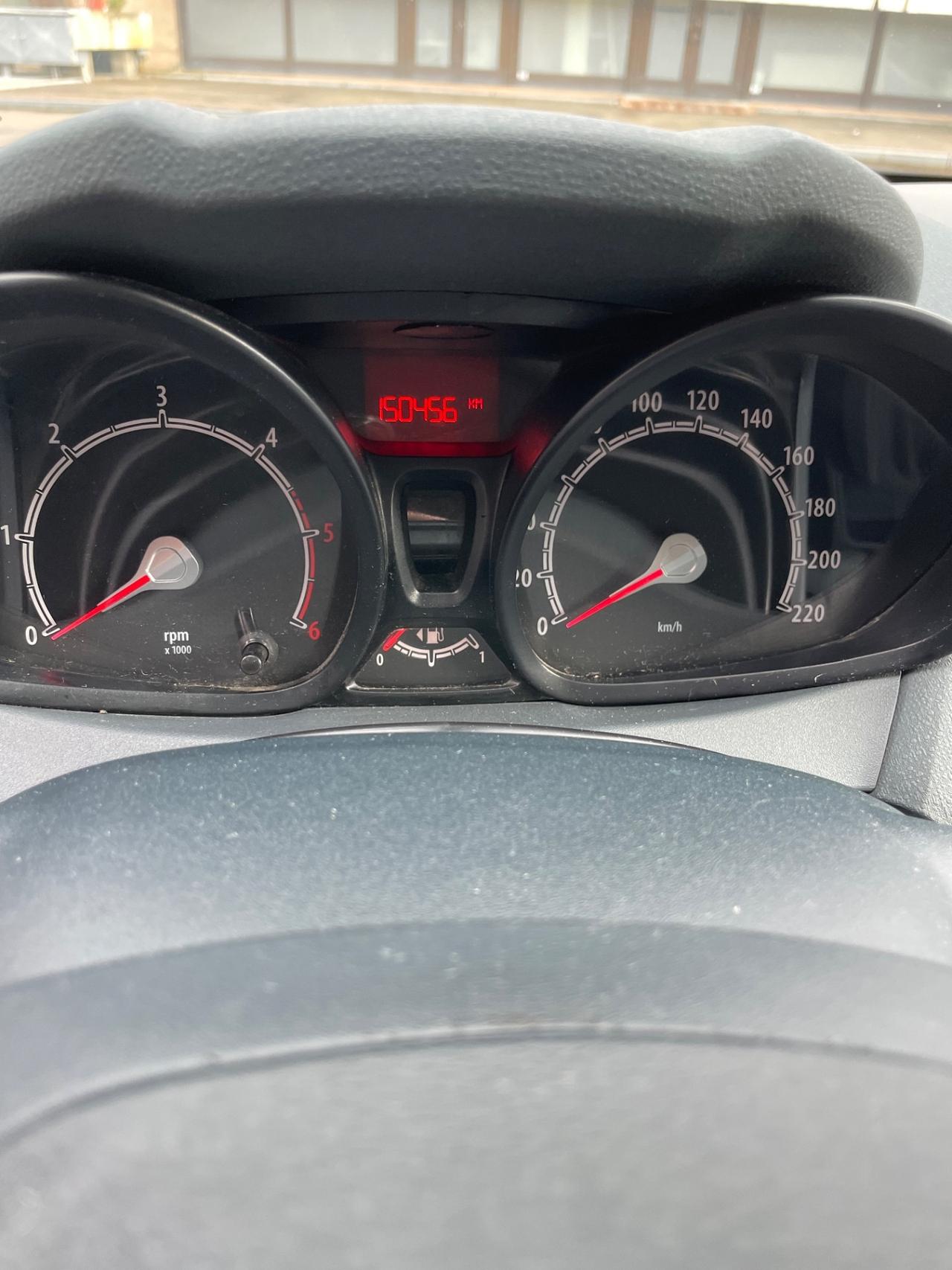 Ford Fiesta 1.4 TDCi 5p. Titanium