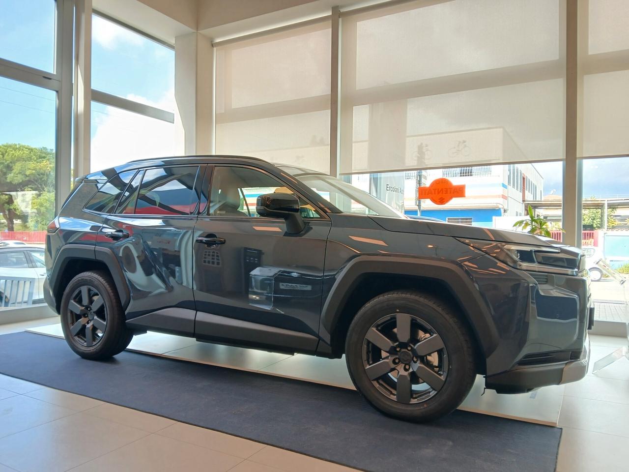 Suzuki Across 2.5 Plug-in Hybrid E-CVT 4WD Top