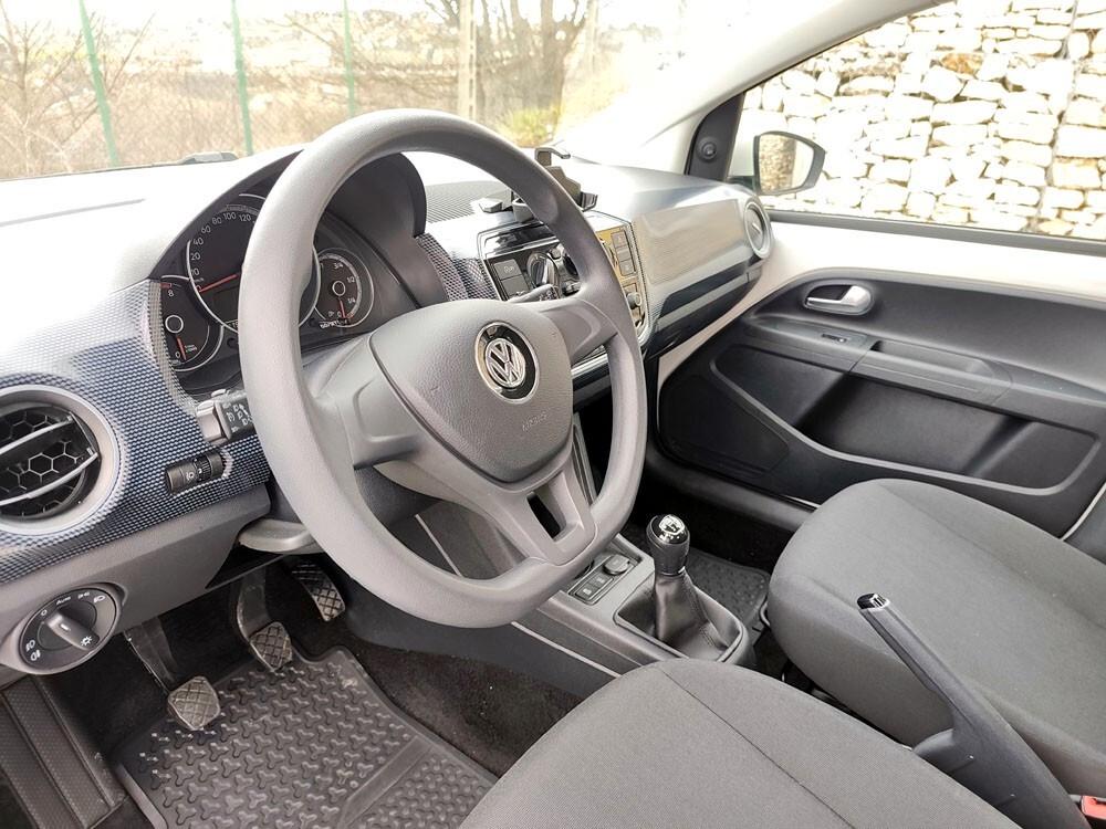 Volkswagen up! 1.0 75 CV 5p. high BlueMotion Technology 27.000 KM Documentati!