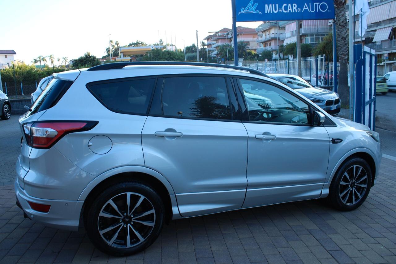 Ford Kuga 1.5 TDCI 120 CV S&S 2WD ST-Line