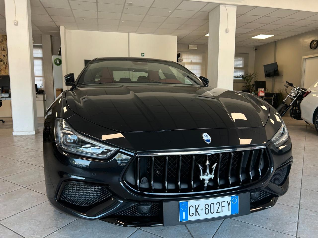 Maserati Ghibli V6 3.0 Modena 350CV