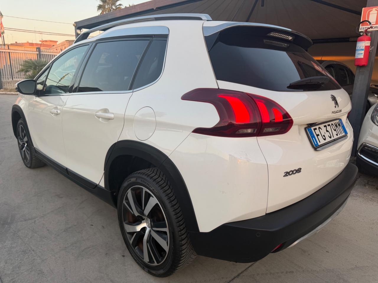 Peugeot 2008 1.6 DIESEL 120 CV - TETTO PANORAMICO