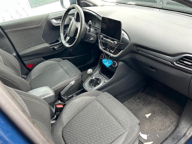 Ford Puma incidentata sinistrata 2022 Titanium X