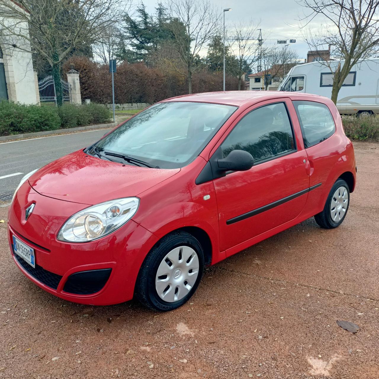 Renault Twingo 1.2 neopatentati pronto uso