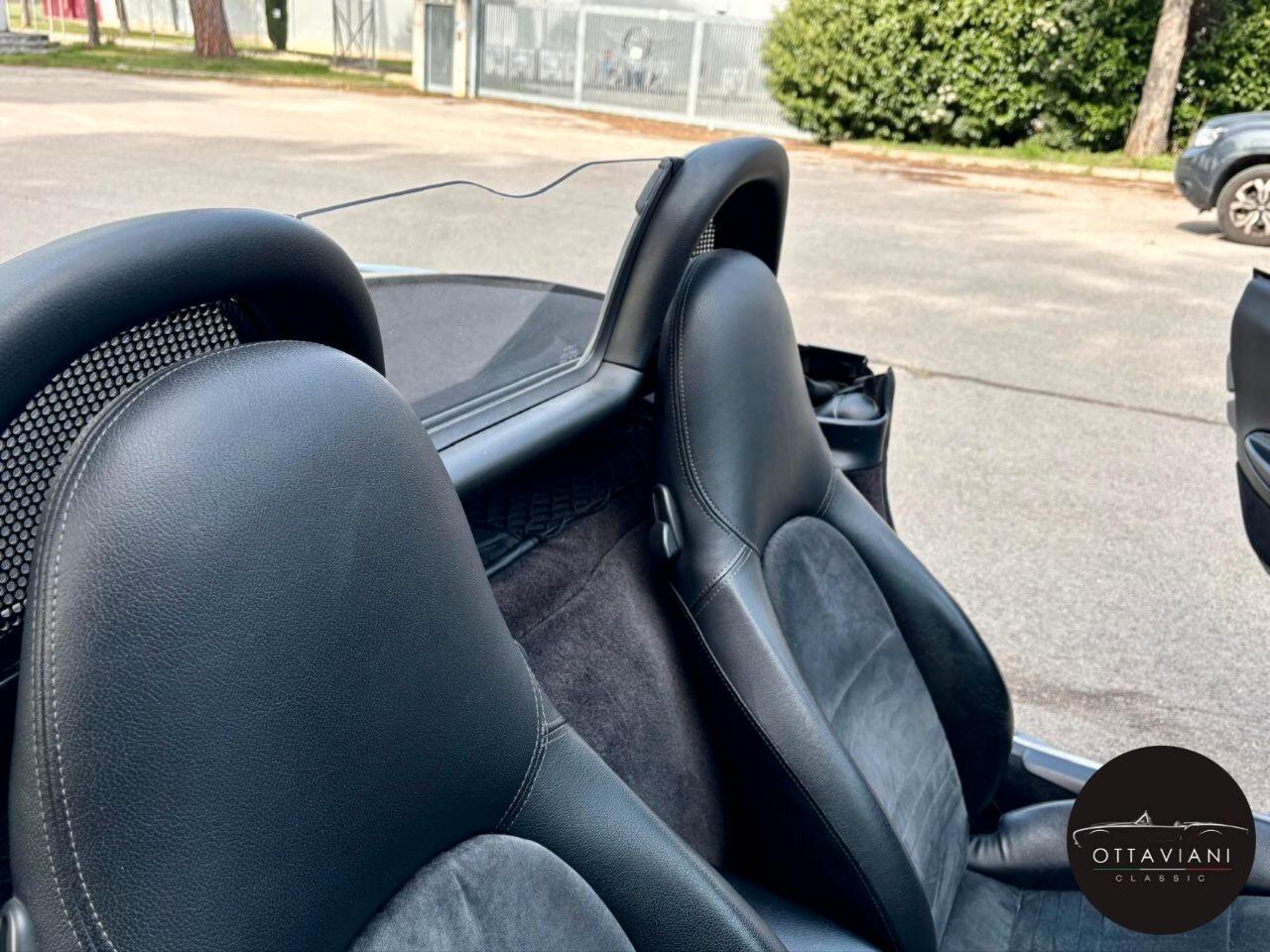 Porsche Boxster 2700 ITA Book Service Top Condition