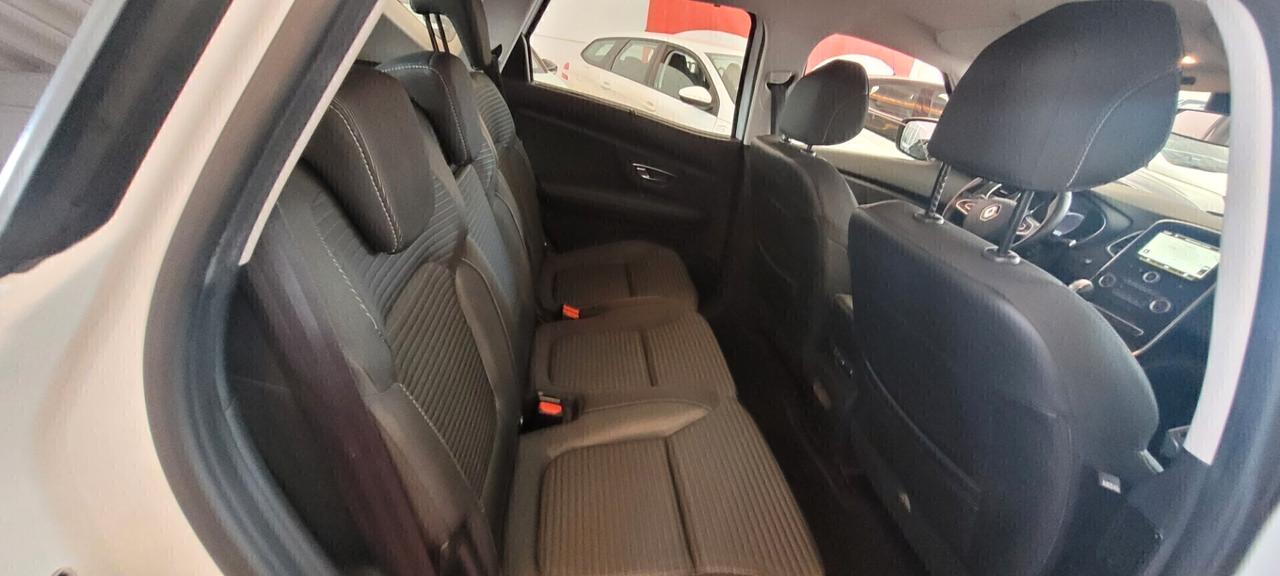 Renault Scenic Scénic dCi 8V 110 CV EDC Energy Business