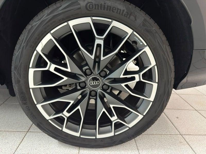 Audi Q3 TFSI 110 kW S tronic S Line Edition