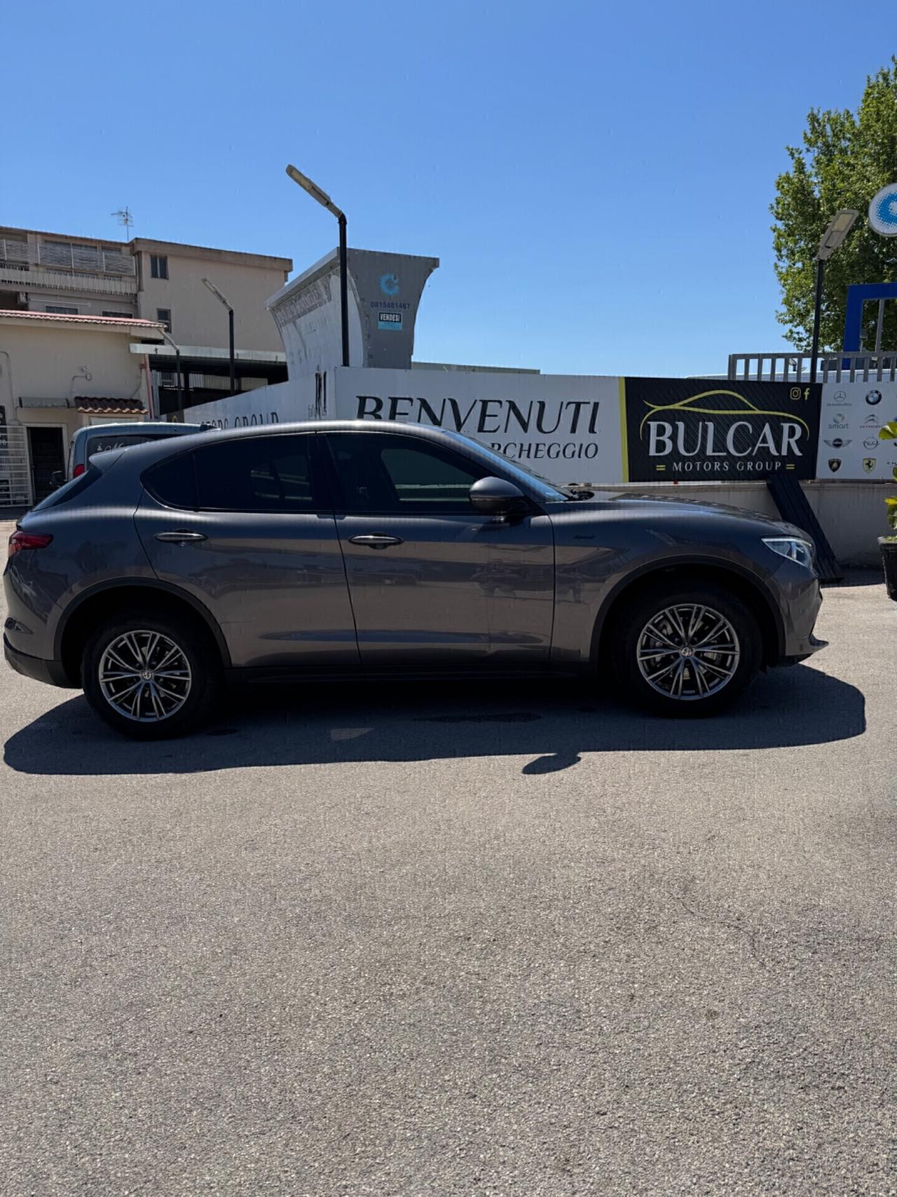 Alfa Romeo Stelvio 2.2 Turbodiesel 180 CV AT8 Q4 Business