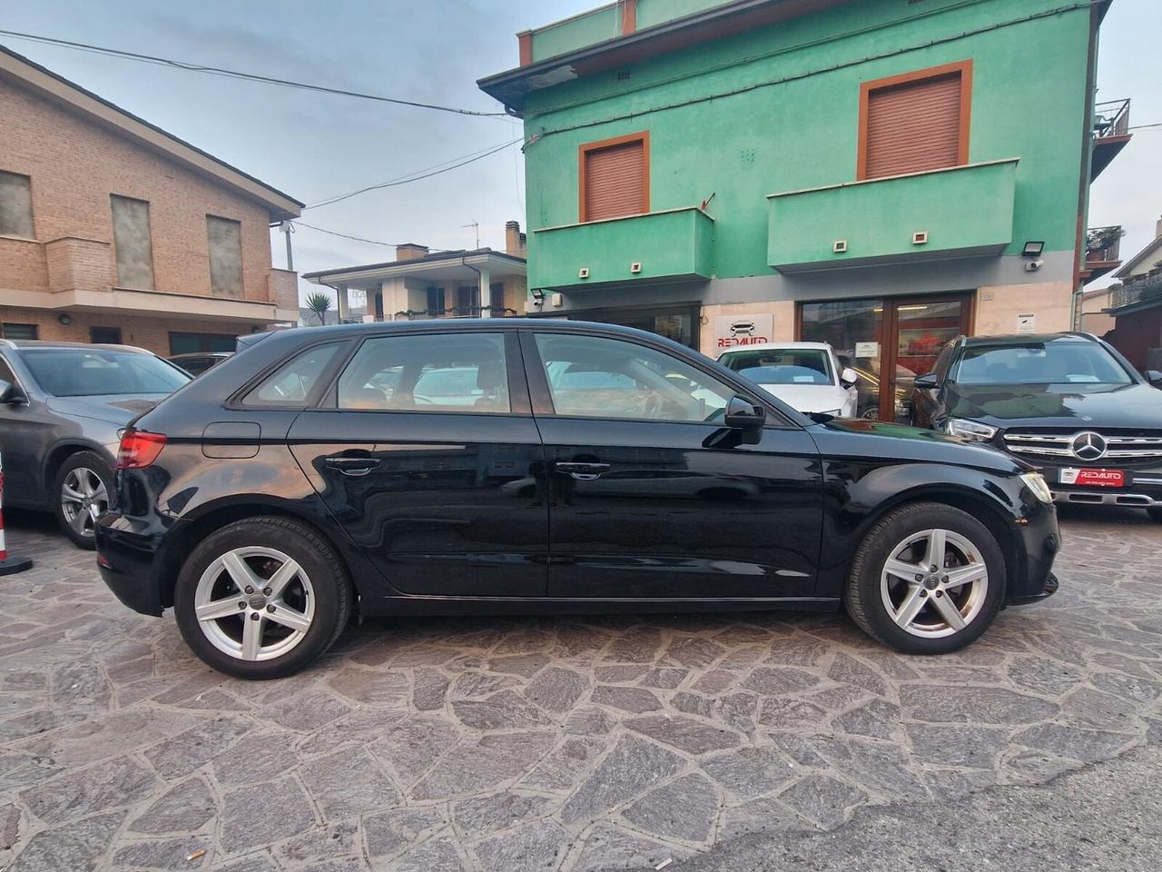 Audi A3 1.6 TDI 116 CV Business