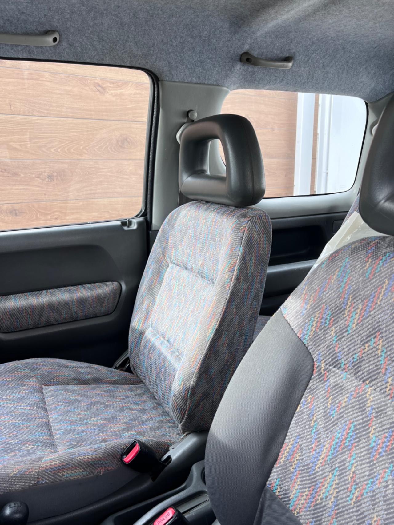 Suzuki Jimny 1.3 4WD - GPL Auto d’epoca Carrello