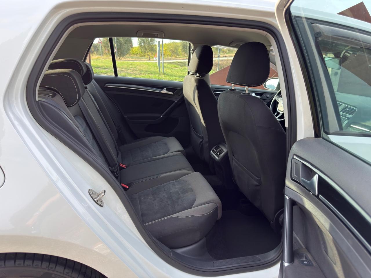Volkswagen Golf Business 1.6 BlueTDI 110 CV DSG 5p. Comfortline