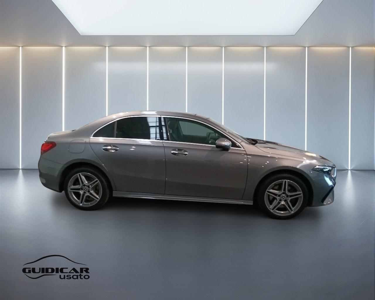 Mercedes-Benz Classe A - V177 2023 - A 250 e phev AMG Line Advanced Plus auto