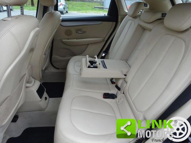 BMW 216 d Active Tourer Advantage Neopatentati